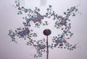 Floral ceiling medallion
