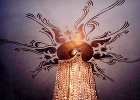 Metallic ceiling medallion